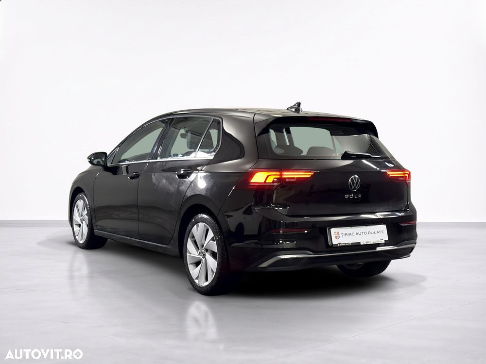 Volkswagen Golf - 3