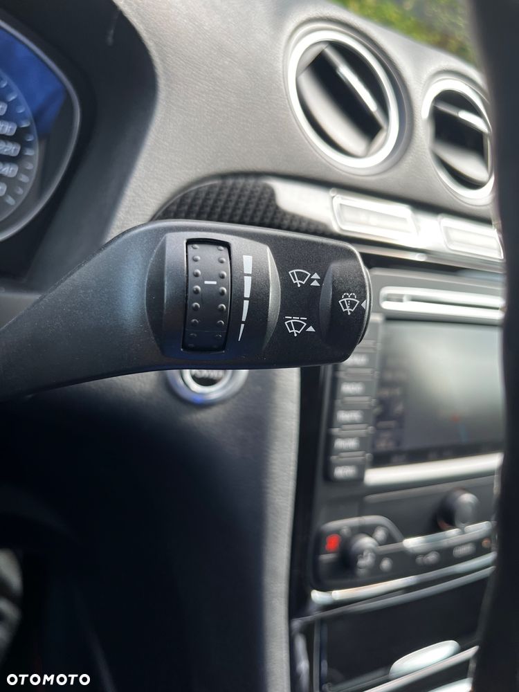 Ford S-Max 2.0 T Titanium - 25