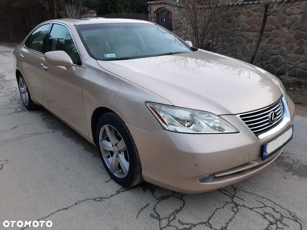 Lexus ES - 3