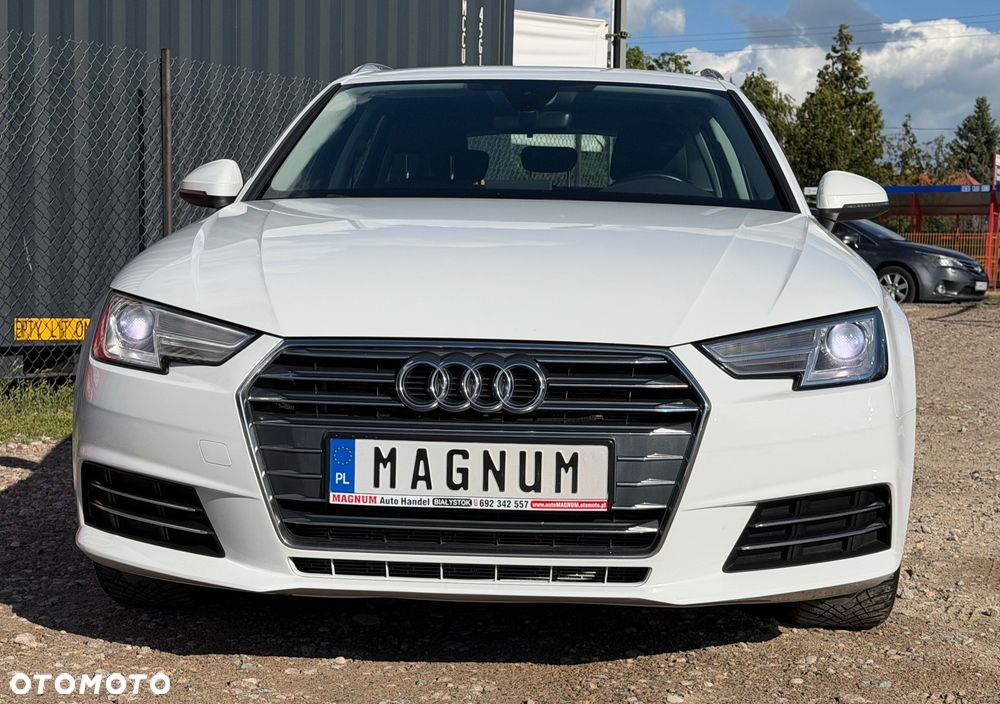 Audi A4 Avant 2.0 TDI S tronic - 31
