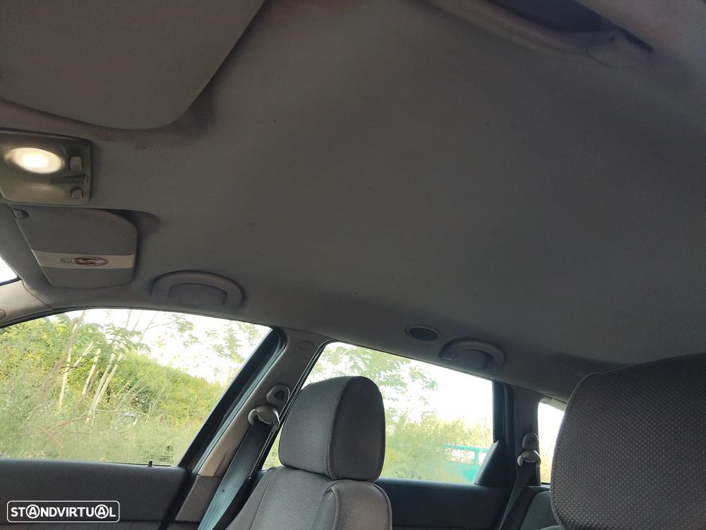 Alfa Romeo 156 Sportwagon 1.9 JTD - 14