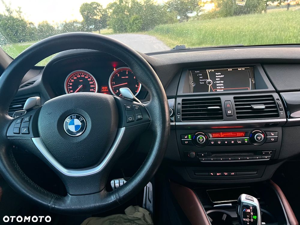BMW X6 xDrive30d - 11