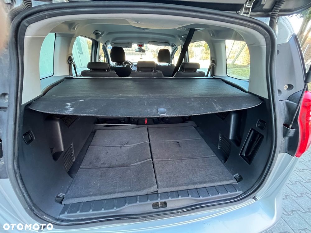 Peugeot 5008 HDI FAP 110 Premium - 8