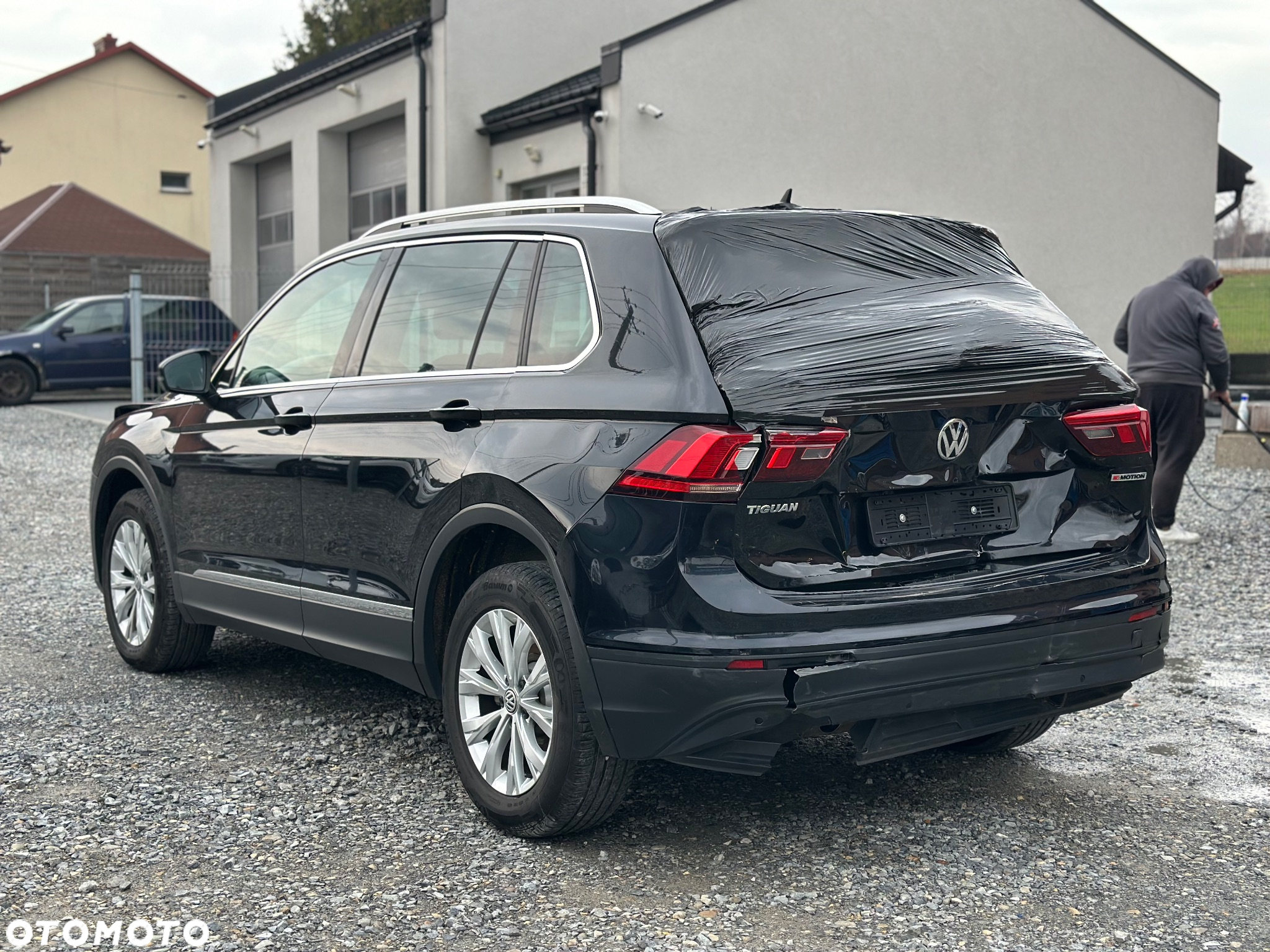 Volkswagen Tiguan - 15