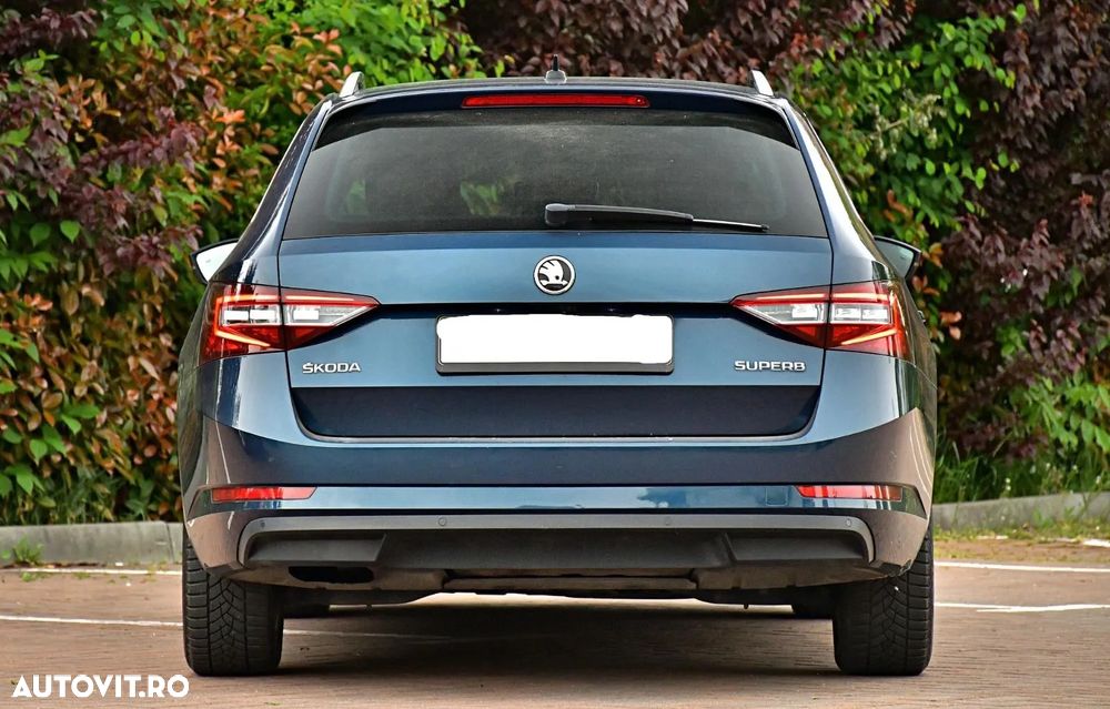 Skoda Superb Combi 1.6 TDI DSG Style - 4