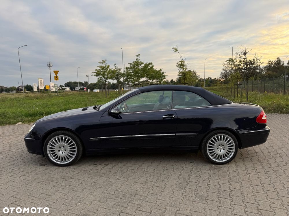 Mercedes-Benz CLK - 14