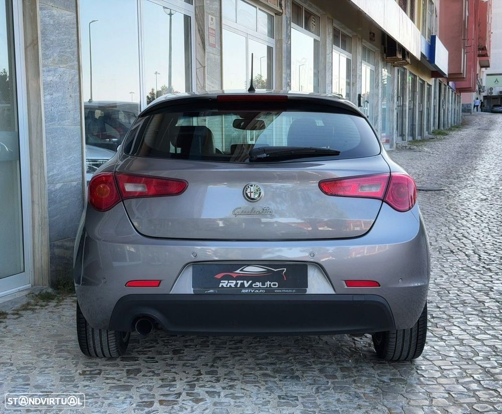 Alfa Romeo Giulietta 1.6 JTDM Distinctive 57X - 13