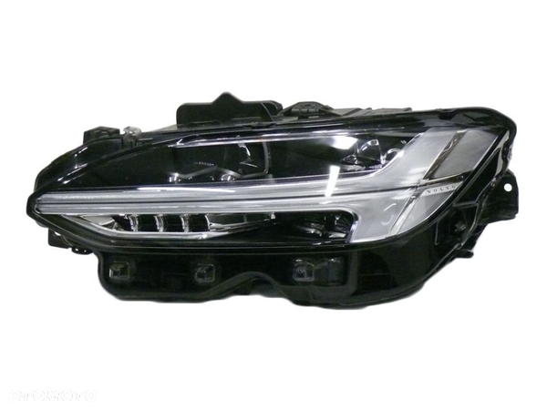 LAMPA PRZEDNIA LEWA VOLVO S90 V90 2017 2021 LED FULL