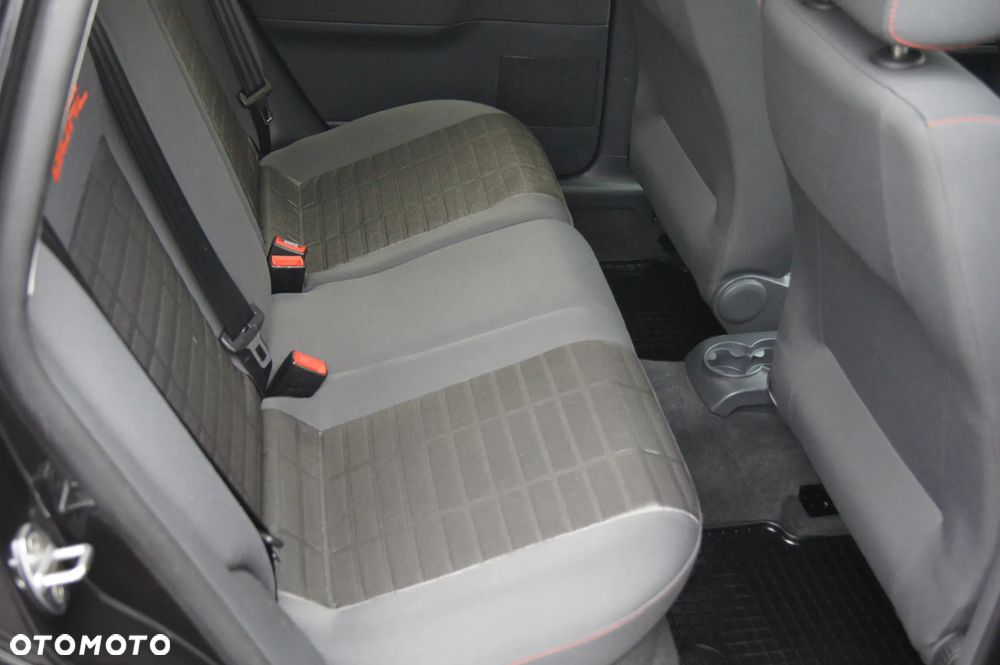 Volkswagen Polo 1.4 Goal - 21