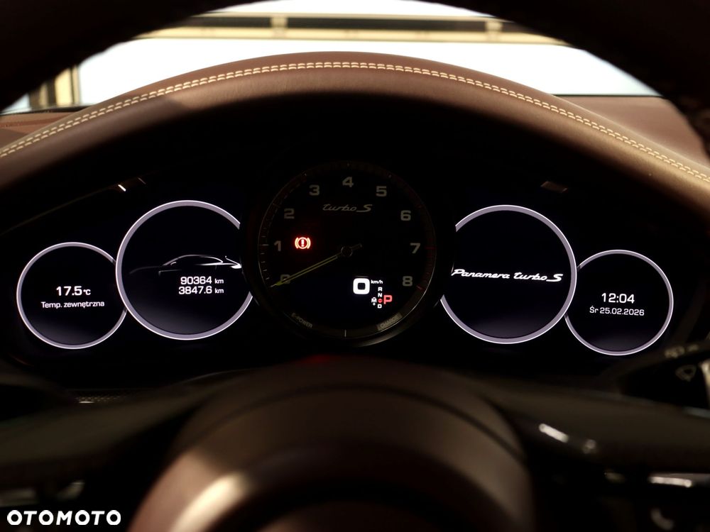 Porsche Panamera Turbo S E-Hybrid GPF - 18