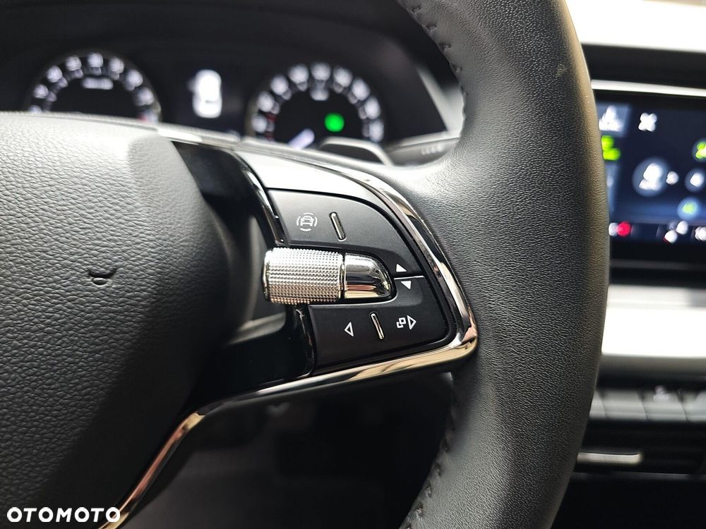 Skoda Octavia 2.0 TDI SCR Ambition DSG - 15