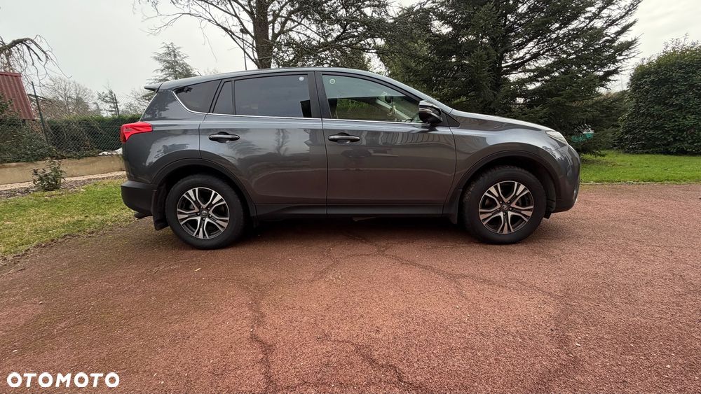 Toyota RAV4 2.0 D-4D Active - 25