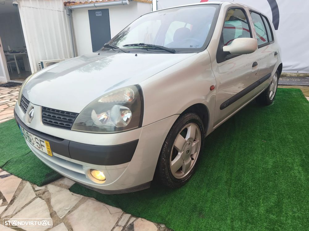 Renault Clio 1.2 16V Extreme - 32