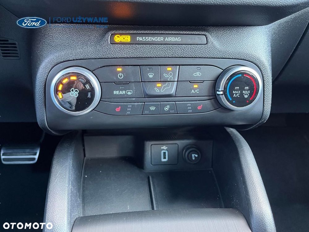 Ford Focus Turnier 1.5 EcoBlue Start-Stopp-System ST-LINE - 16