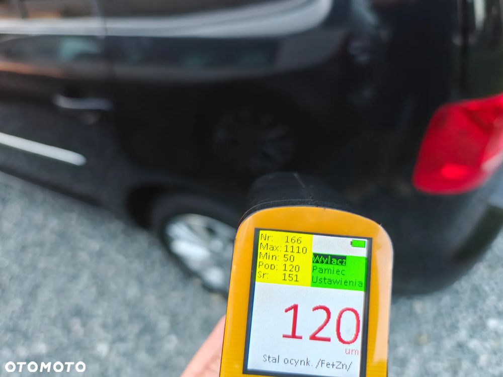 Volkswagen Touran 1.6 TDI DPF Highline - 22