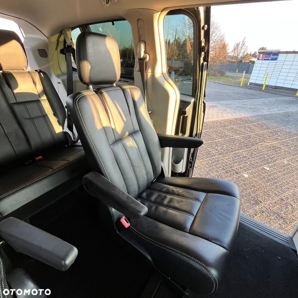 Lancia Voyager 2.8CRD Gold - 18