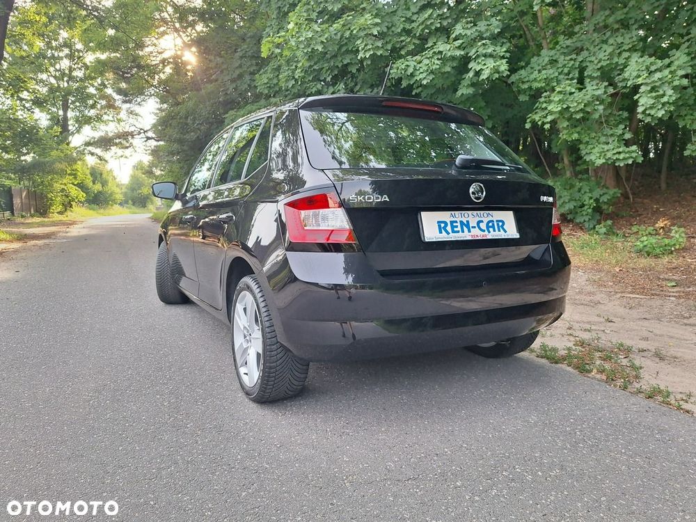 Skoda Fabia - 32