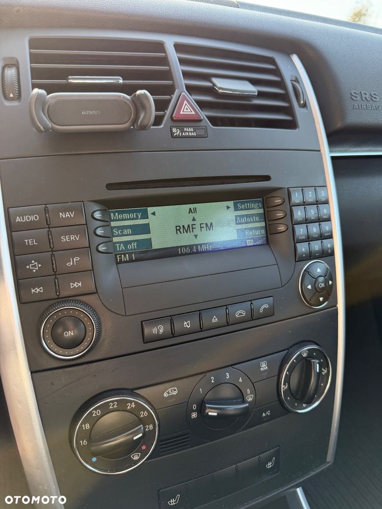 Mercedes-Benz Klasa B 150 - 12