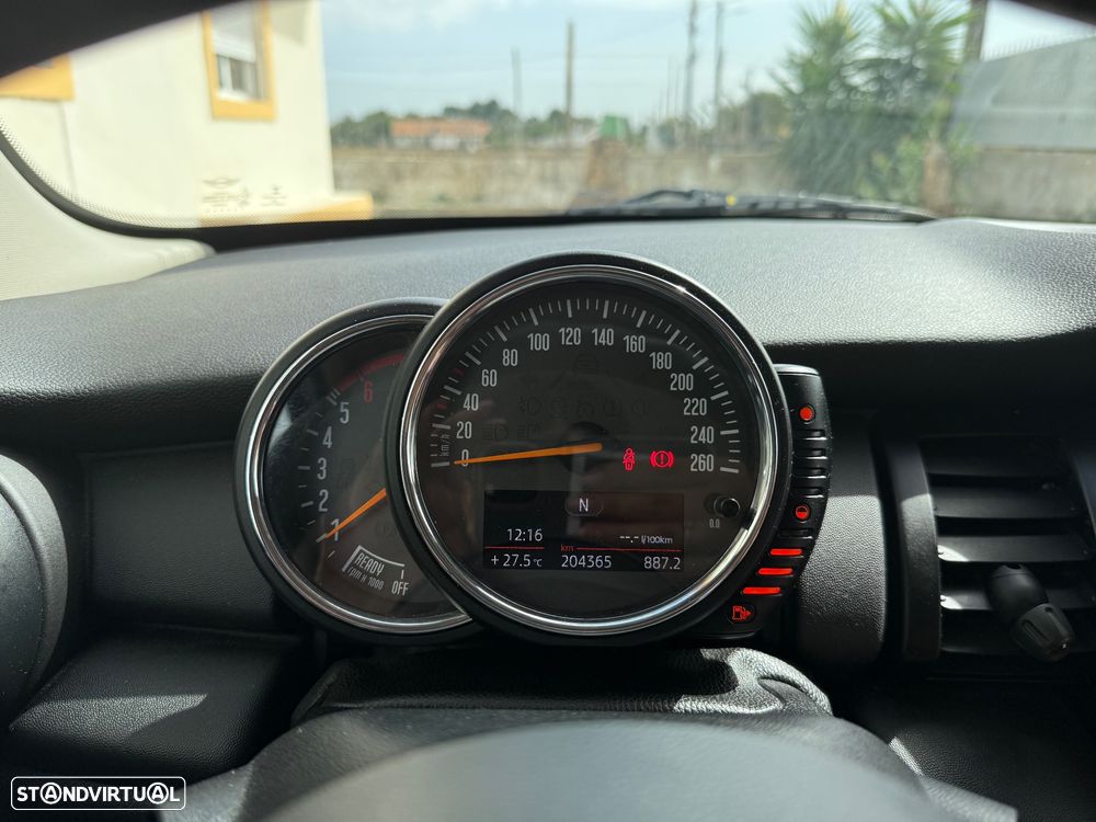 MINI 5 Portas One D - 21