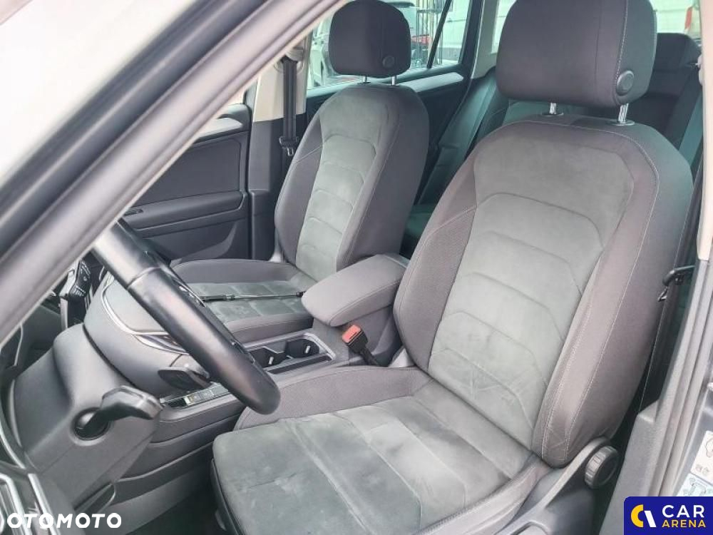 Volkswagen Tiguan - 17