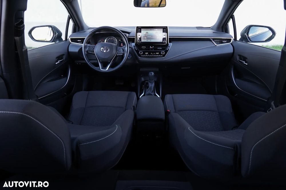 Toyota Corolla 1.8 HSD Business - 6