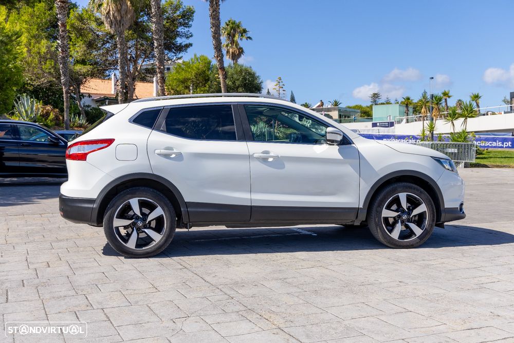 Nissan Qashqai 1.5 dCi N-Connecta - 9