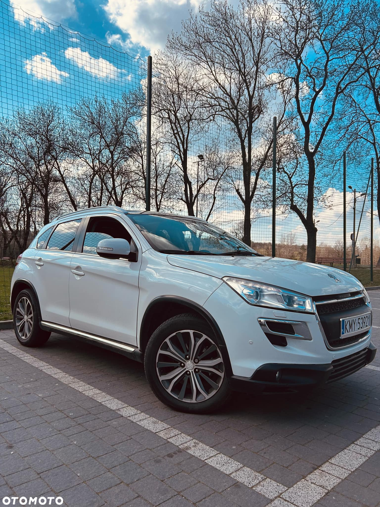 Peugeot 4008 - 6