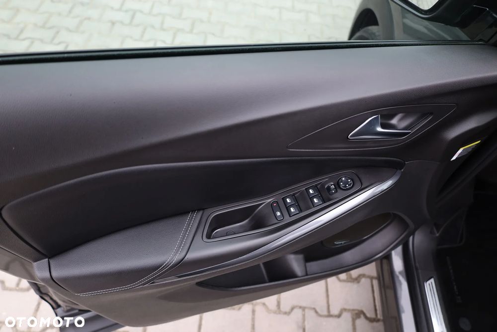 Opel Grandland X 1.6 Start/Stop Automatik INNOVATION - 18