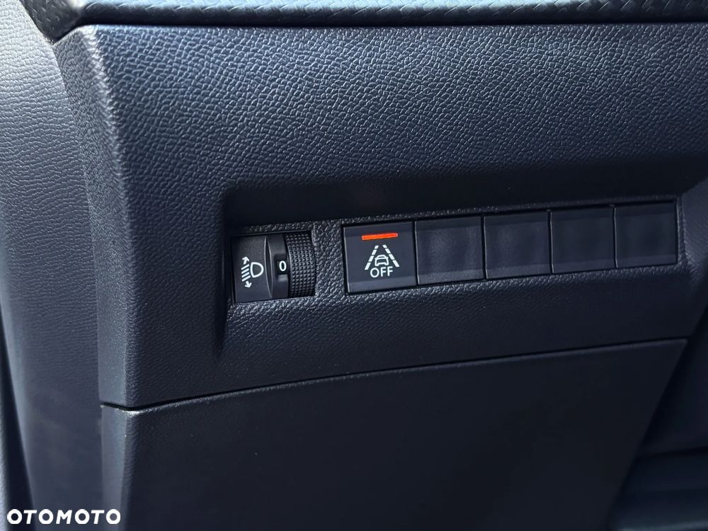 Peugeot 2008 1.2 PureTech Allure Pack S&S - 33