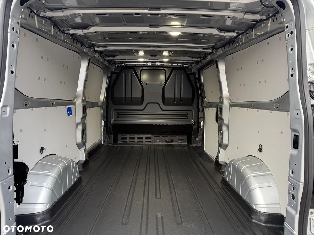 Ford Transit Custom 320 L2 Van Blaszak 150KM - 7