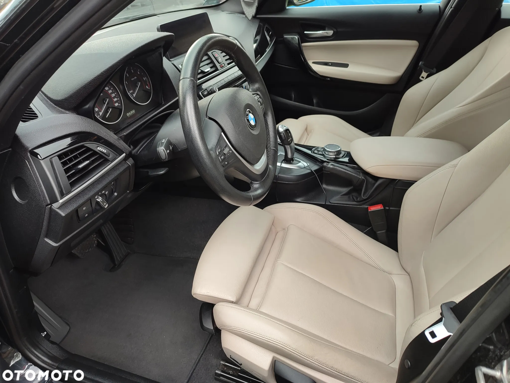 BMW Seria 1 116d Sport Line - 4