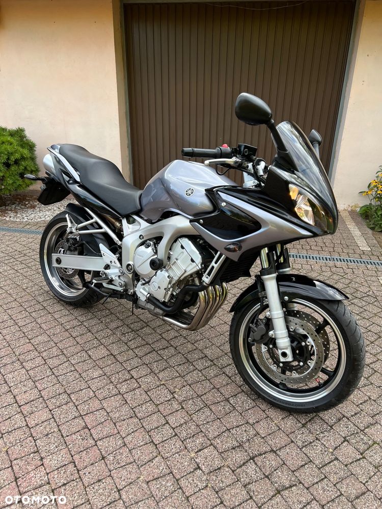 Yamaha FZ6 - 26