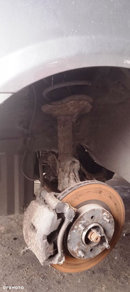 Wózek sanki amortyzator przód tył belka zawieszenia Nissan Almera N16 Lift 1.8 B - 2