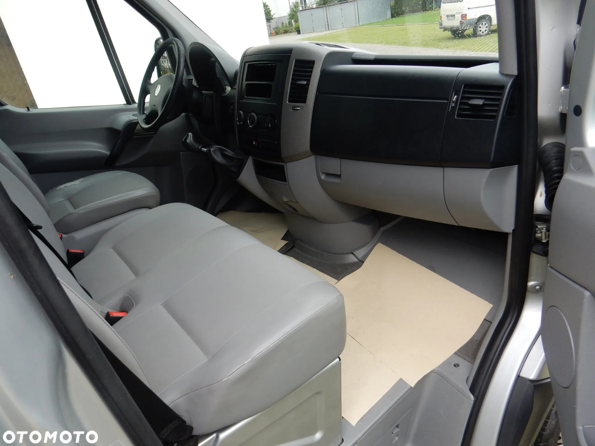 Volkswagen Crafter - 14