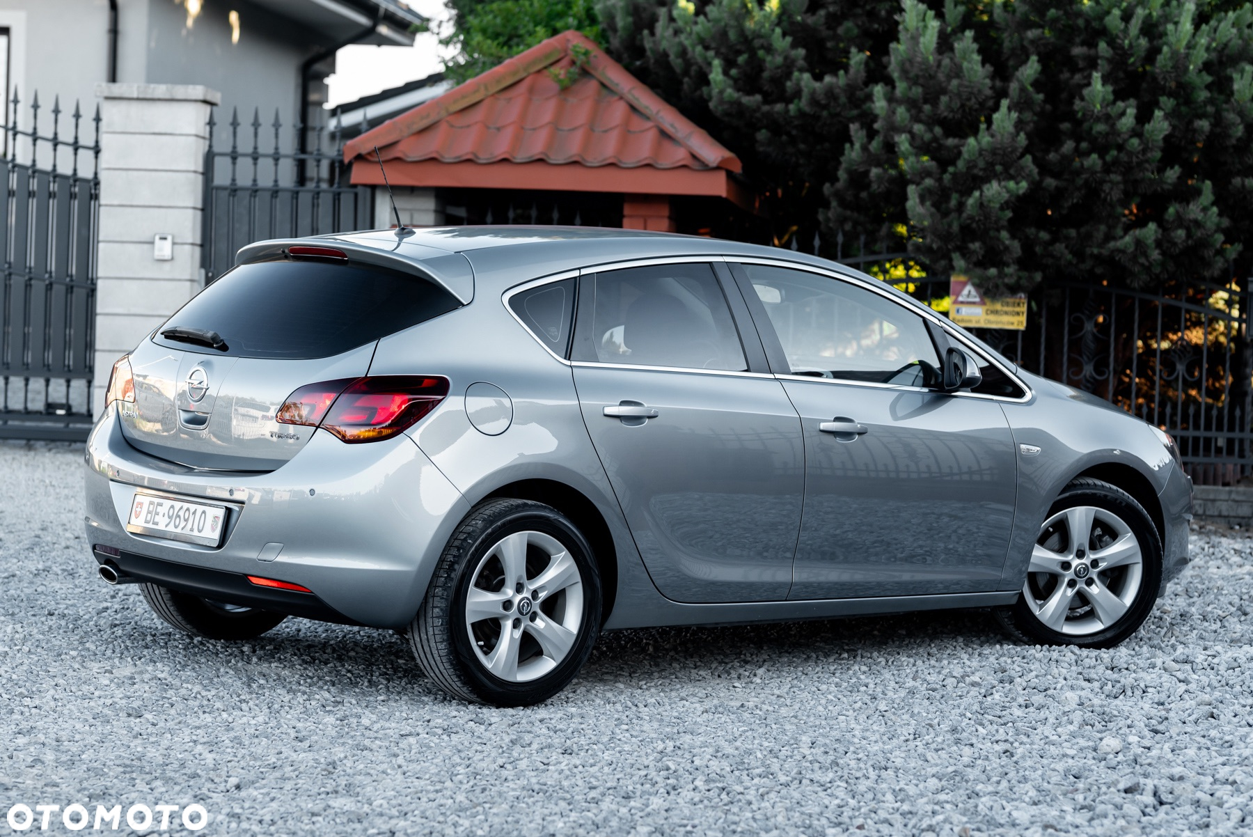 Opel Astra 1.6 Turbo Sport - 3