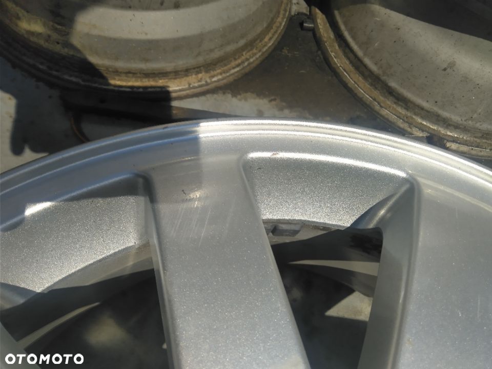 Felgi A8 17J ET39 5x112 - 6