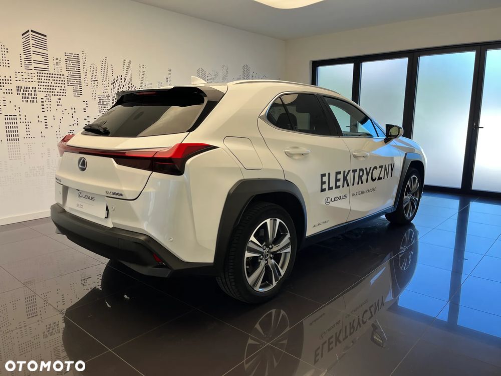 Lexus UX - 6