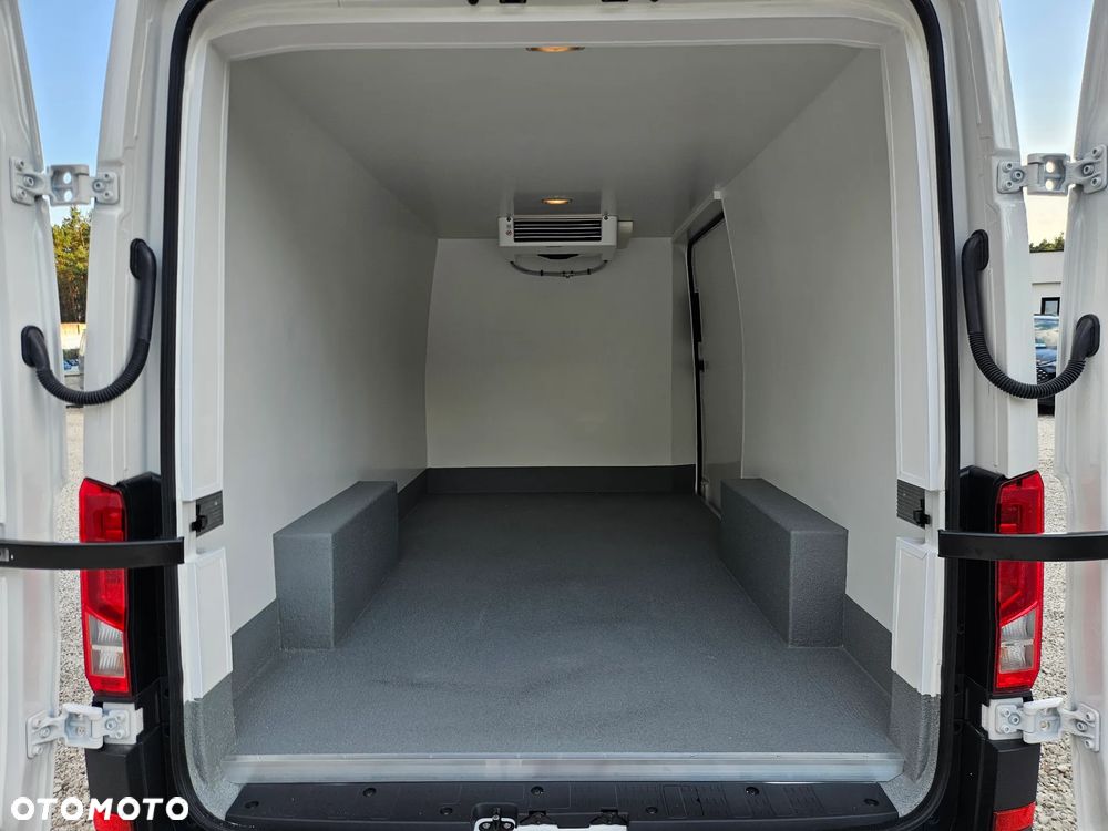 Volkswagen CRAFTER L3H1 Chłodnia Mroźnia podłączenie 230V Od ręki FV23% - 9