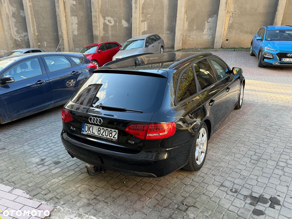 Audi A4 Avant 2.0 TDI DPF S line Sportpaket - 7