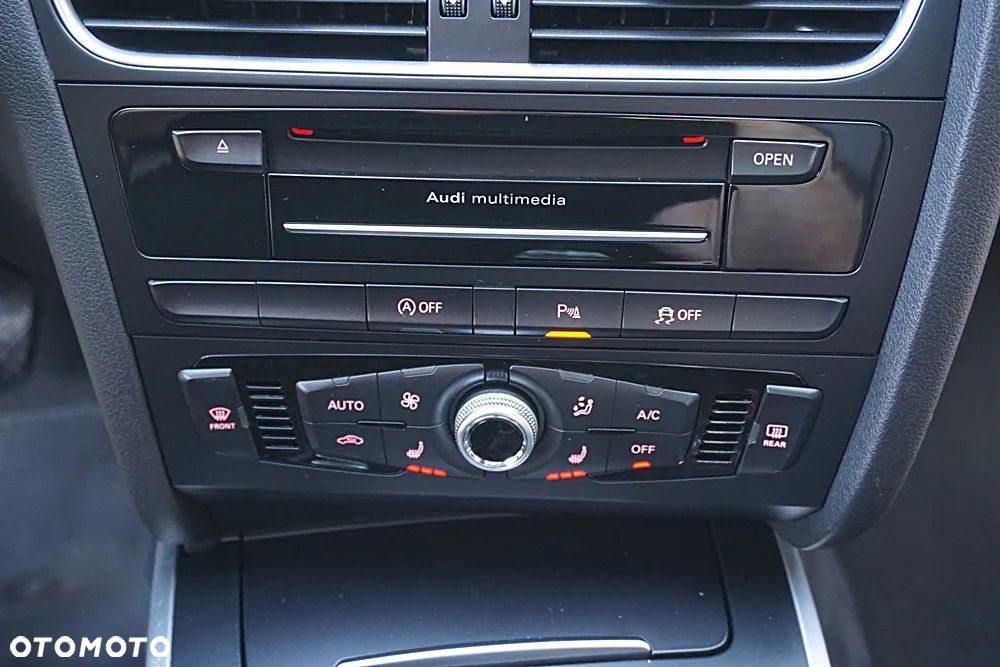 Audi A4 Avant 2.0 TDI DPF clean diesel S line Sportpaket - 28