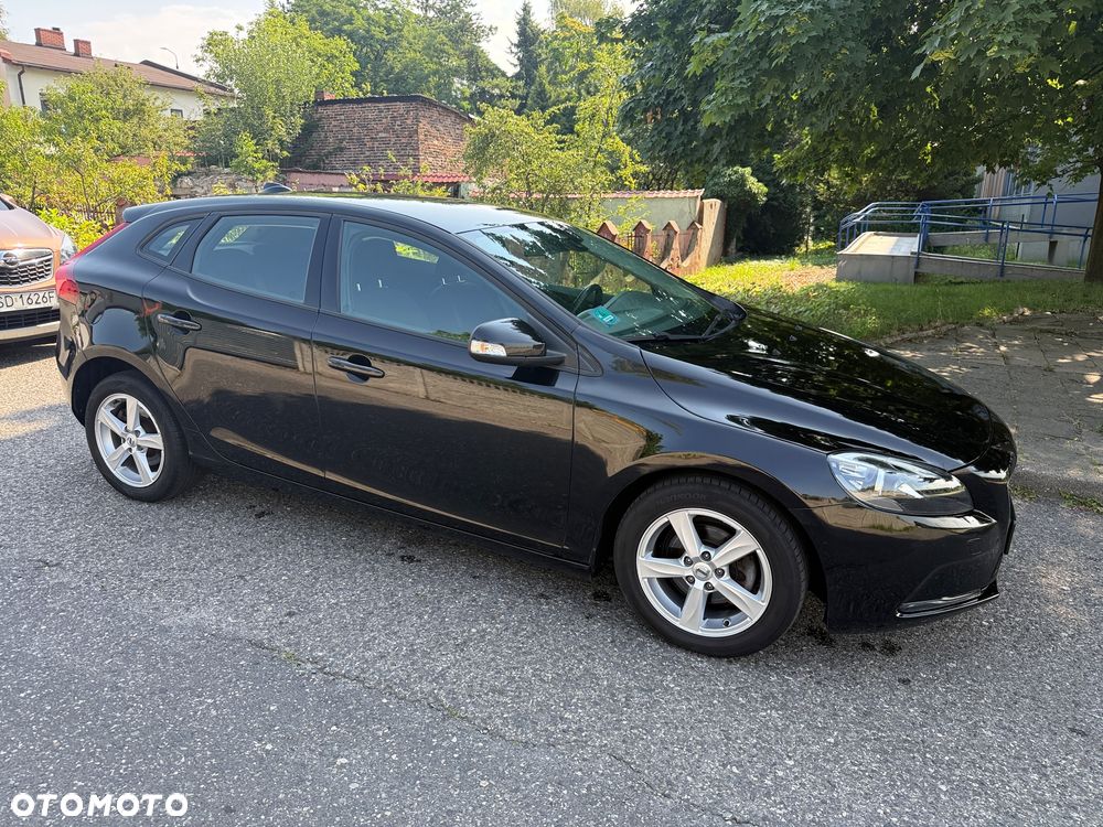 Volvo V40 - 10