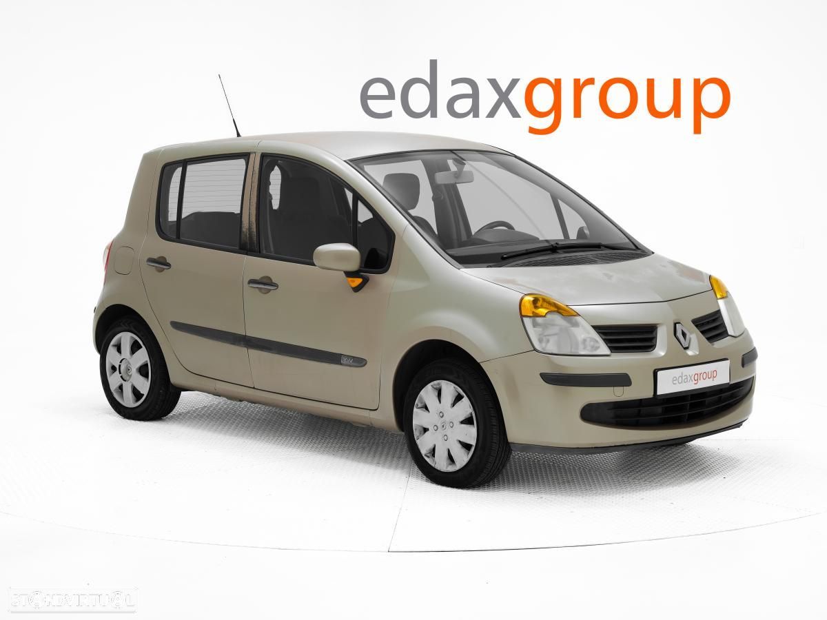 Renault Modus - 1