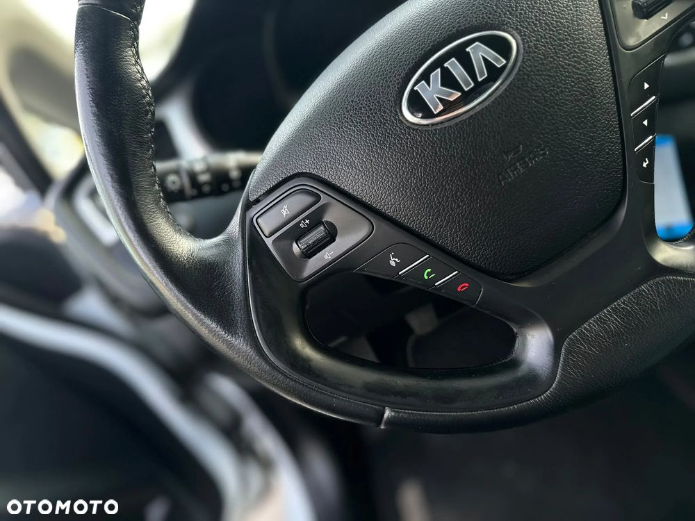 Kia ProCeed - 21