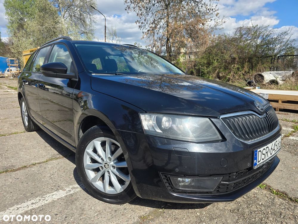 Skoda Octavia 2.0 TDI Ambition DSG - 1