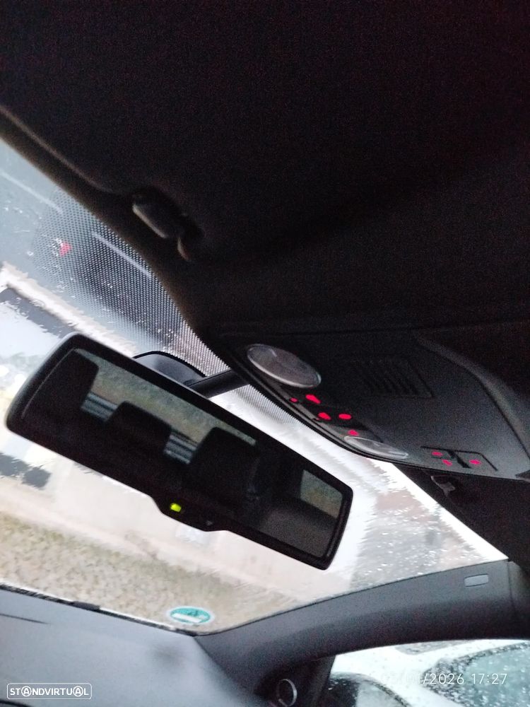 VW Golf 2.0 GTI DSG - 42