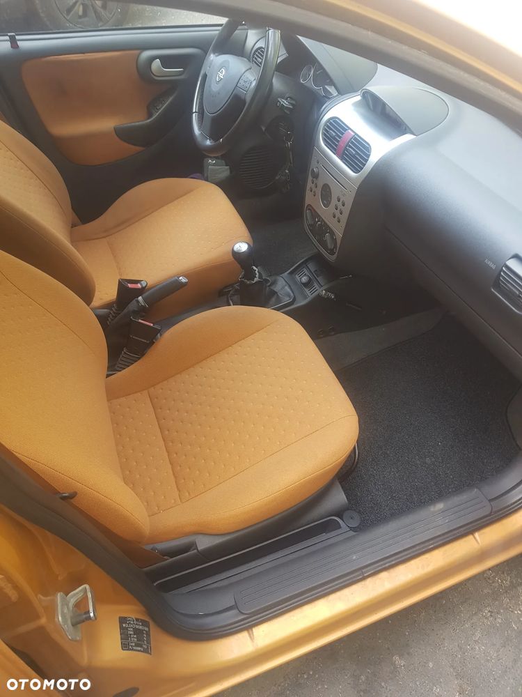 Opel Corsa 1.2 16V NJoy - 13