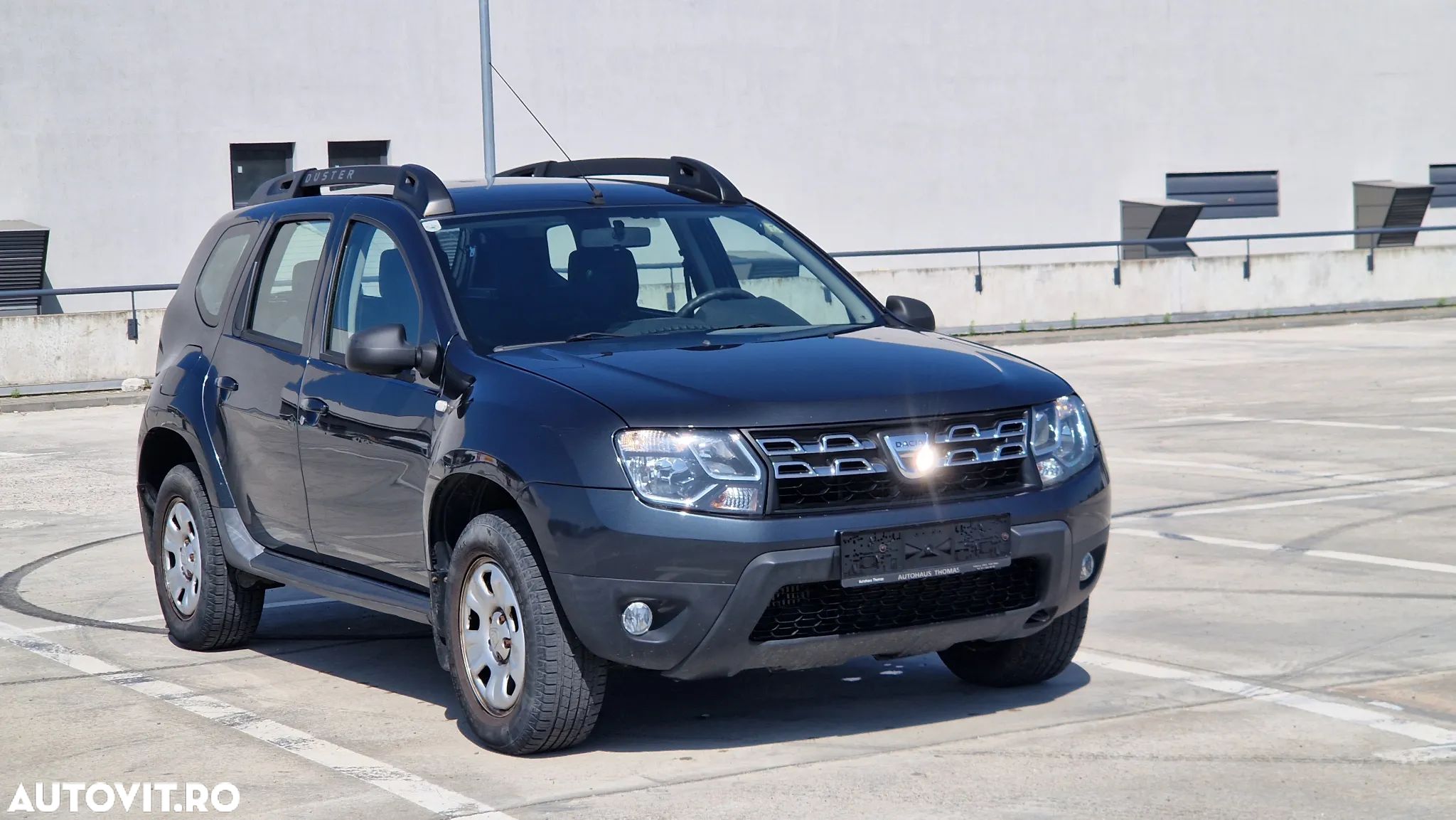 Dacia Duster 1.2 TCe 4x2 Laureate - 1