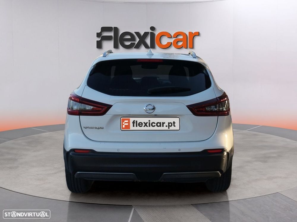 Nissan Qashqai 1.5 dCi N-Connecta J17 DCT - 4
