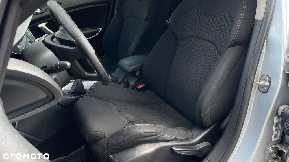 Citroën C5 1.6 HDi Attraction - 6