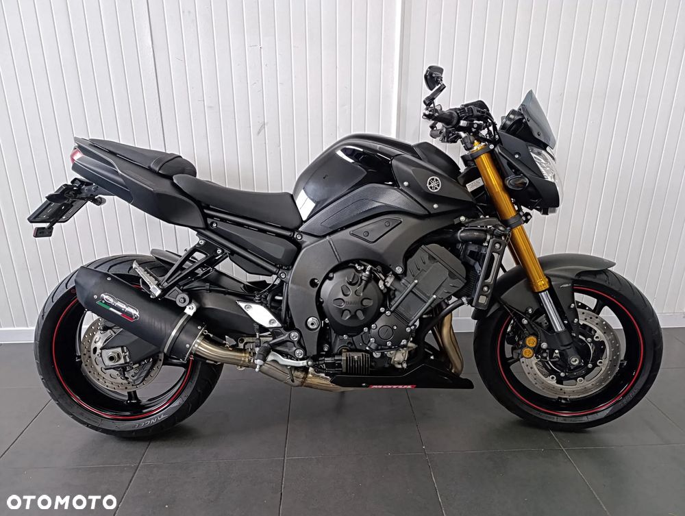 Yamaha FZ8 - 2